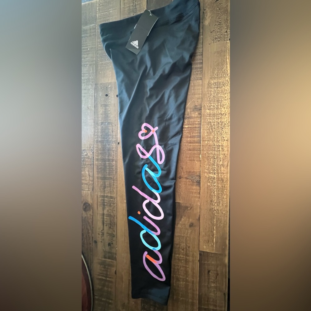 Adidas leggings